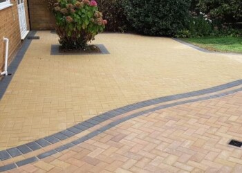 Block Paving Contractors Altrincham Block Paving Restoration In Altrincham Block Paving Installations In Altrincham Driveways Experts In Altrincham Paved Driveways contractors in Altrincham Paving contractors in Altrincham Driveway paving company in Altrincham Driveways contractors In Altrincham